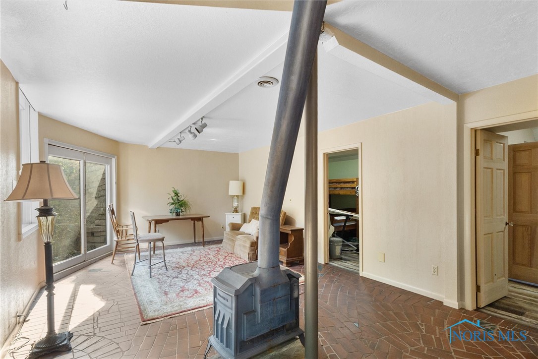 5160 Black Road