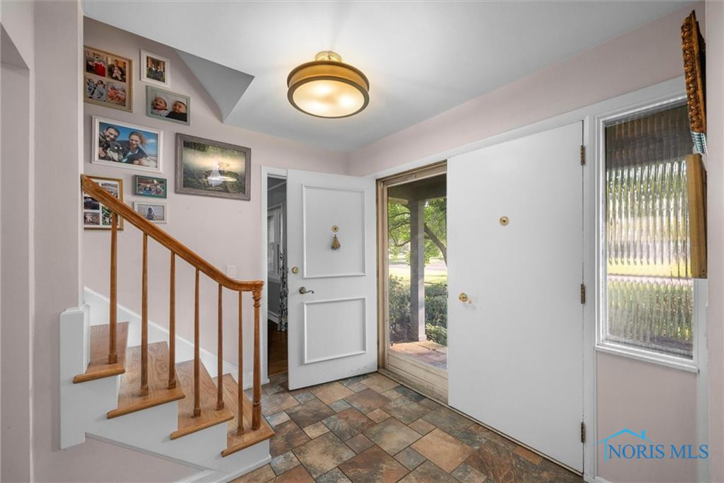 4259 Rose Garden Drive