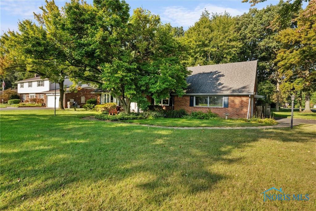 4259 Rose Garden Drive