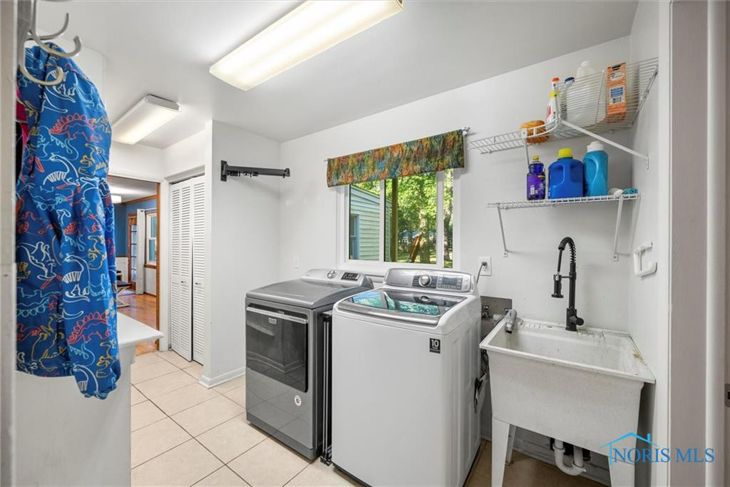 4259 Rose Garden Drive