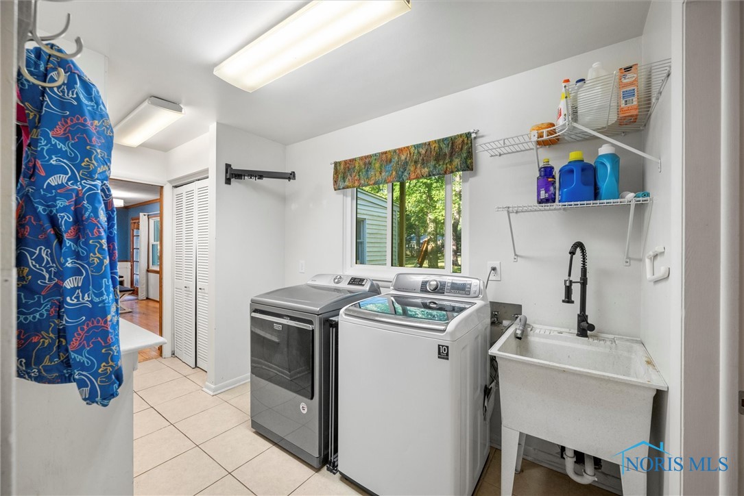 4259 Rose Garden Drive