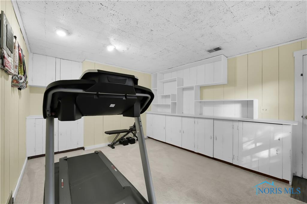 333 Southwood Drive, Perrysburg