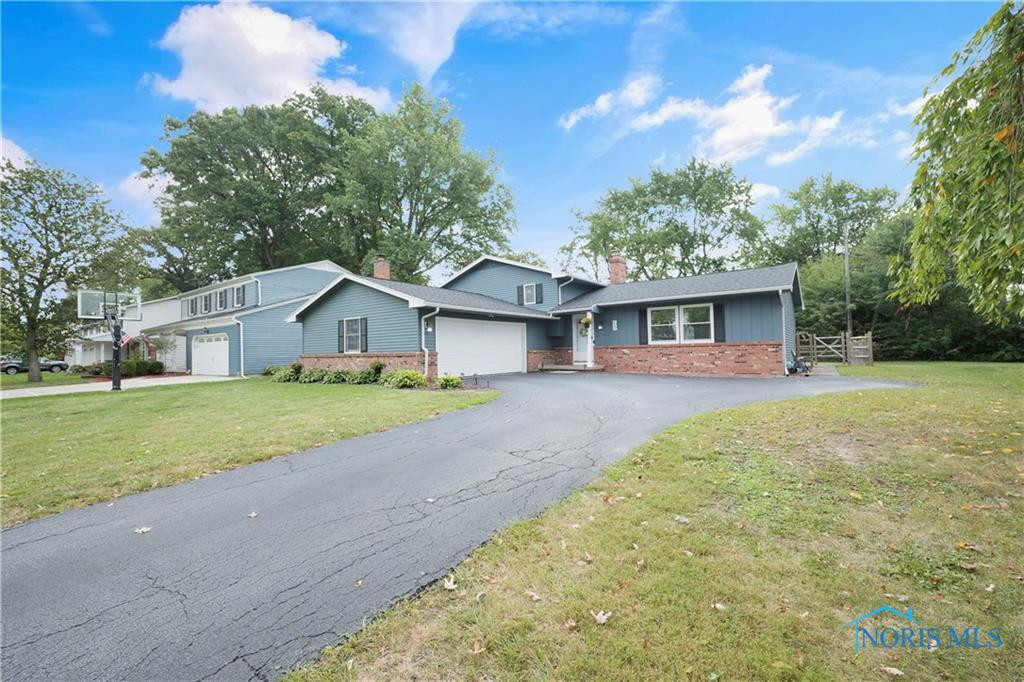 333 Southwood Drive, Perrysburg