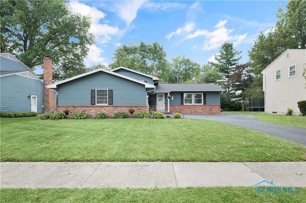 333 Southwood Drive, Perrysburg
