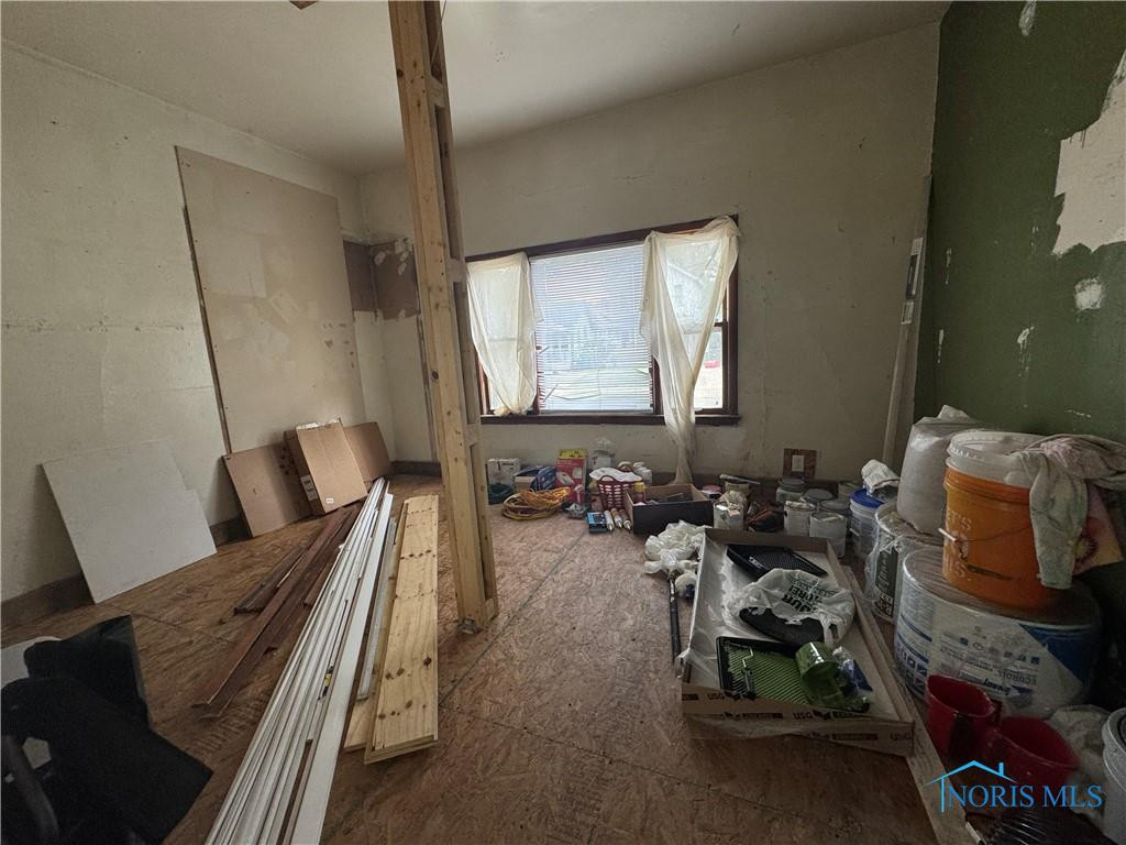 1919 N Ontario Street