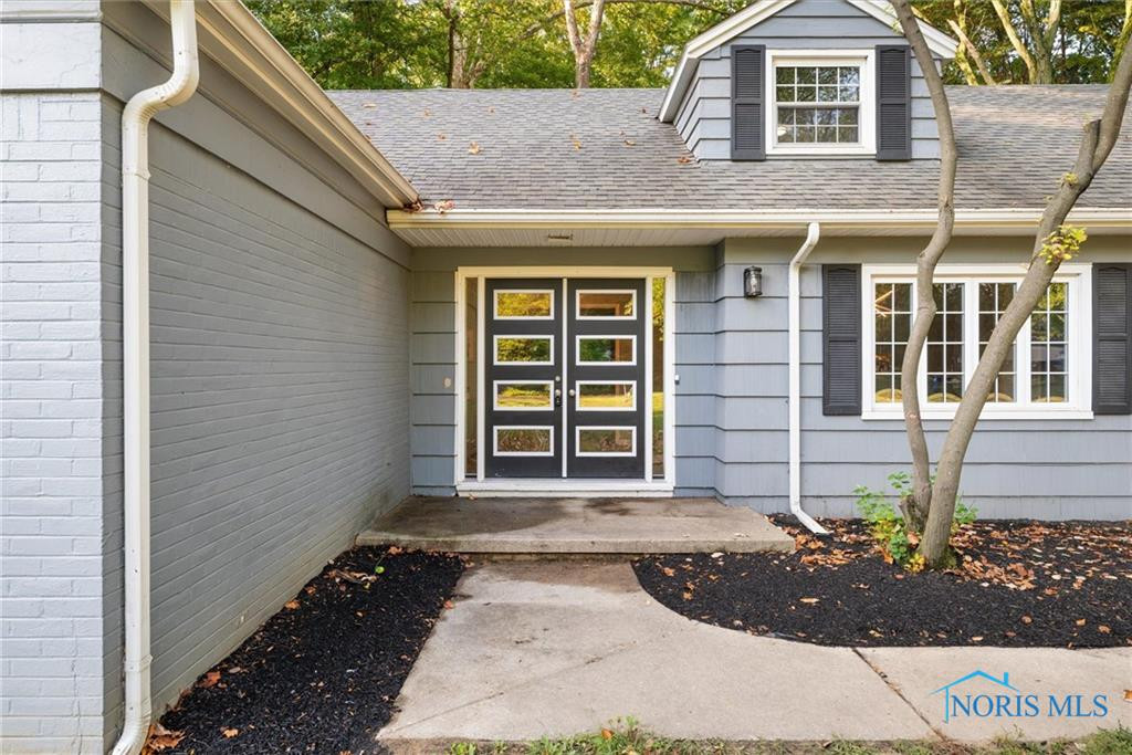 4906 Pine Ridge Road