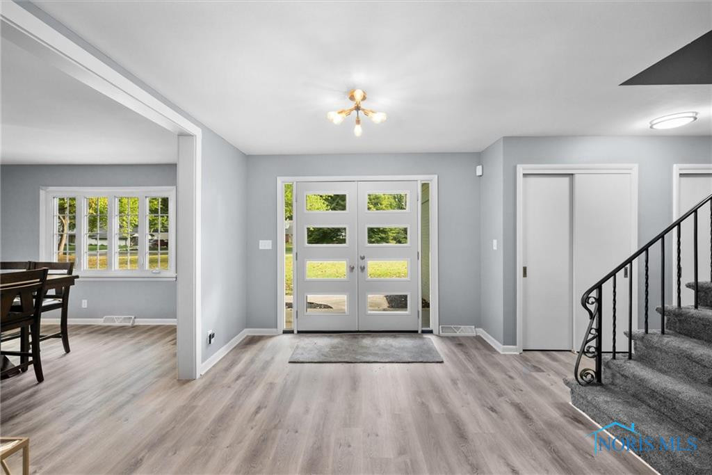 4906 Pine Ridge Road