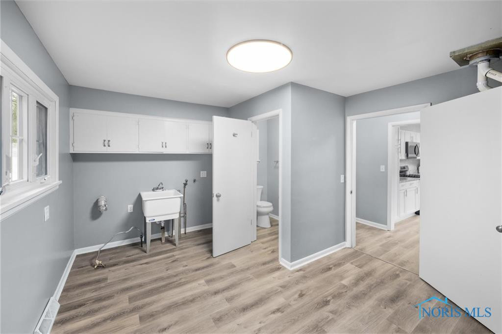 4906 Pine Ridge Road