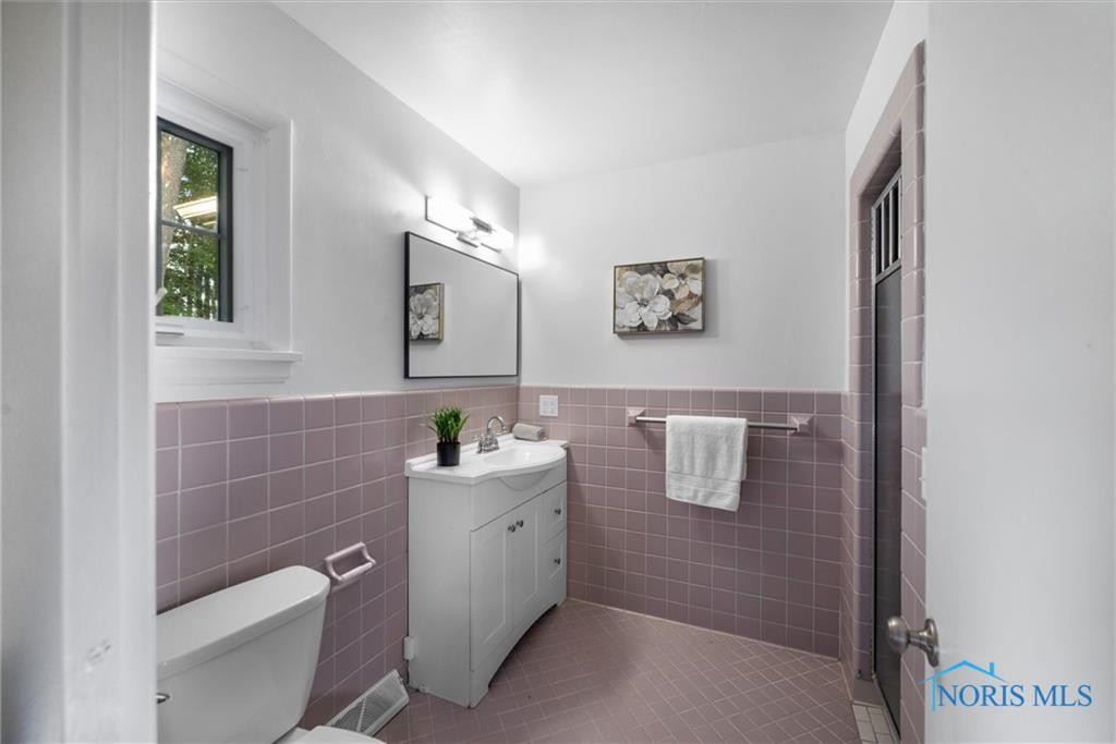 4906 Pine Ridge Road