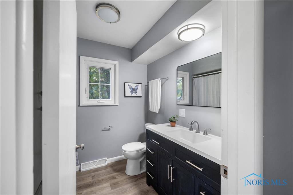 4906 Pine Ridge Road