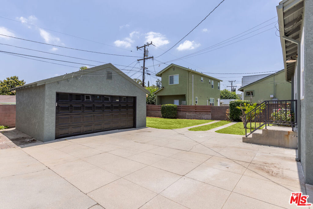 504 N Campbell Avenue