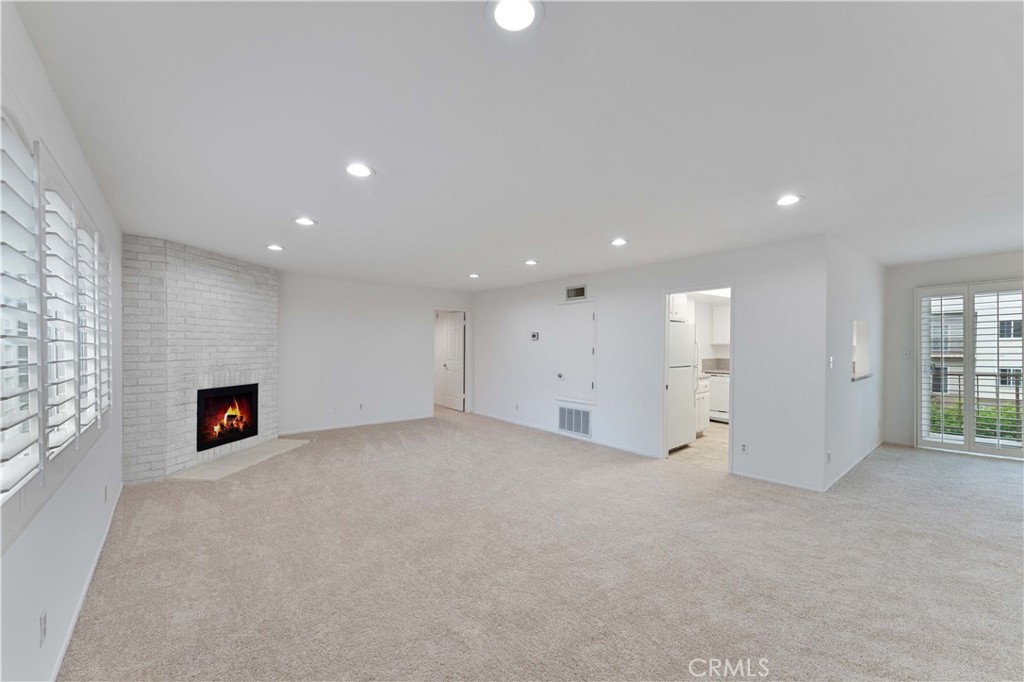 11337 Nebraska Avenue 305