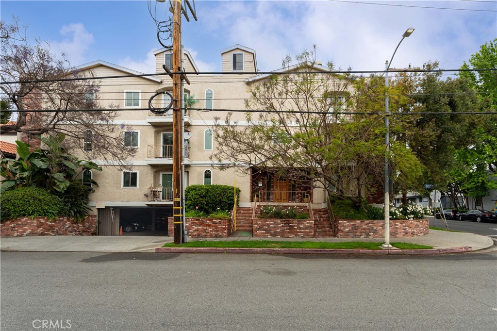 11337 Nebraska Avenue 305