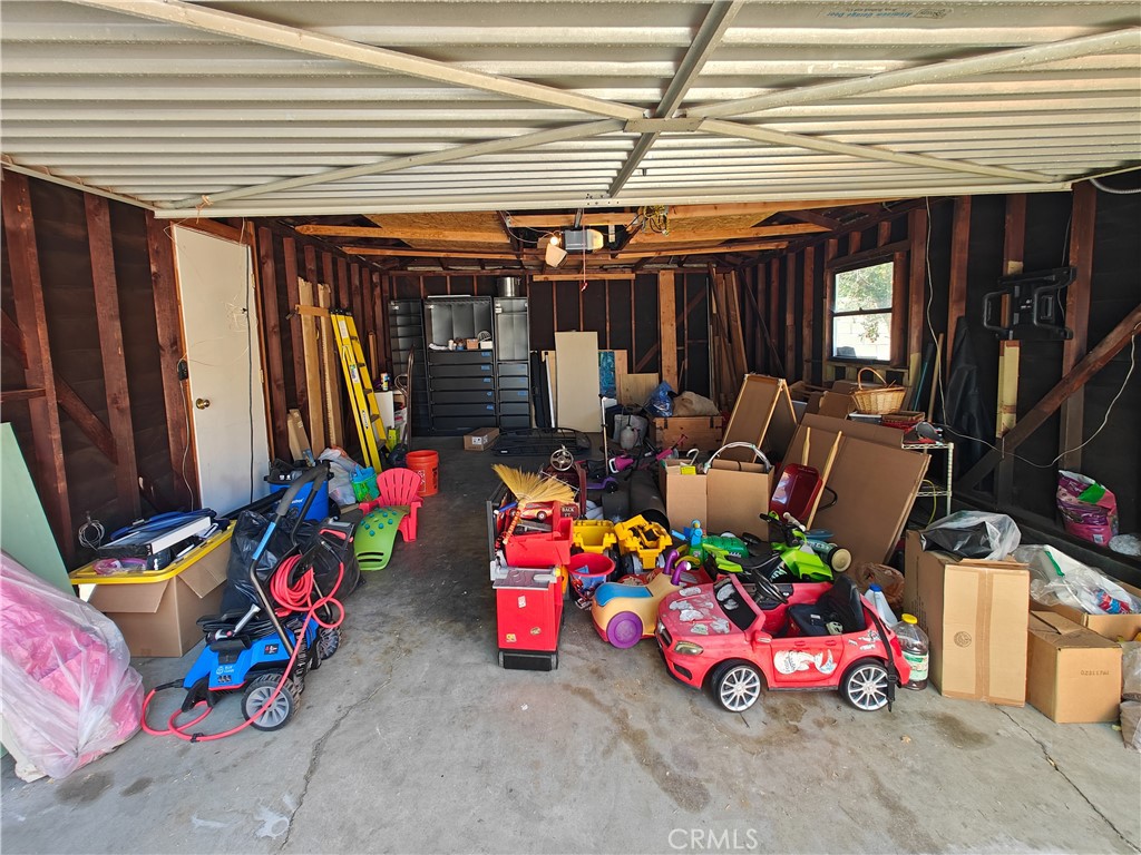 3165 Primavera Street