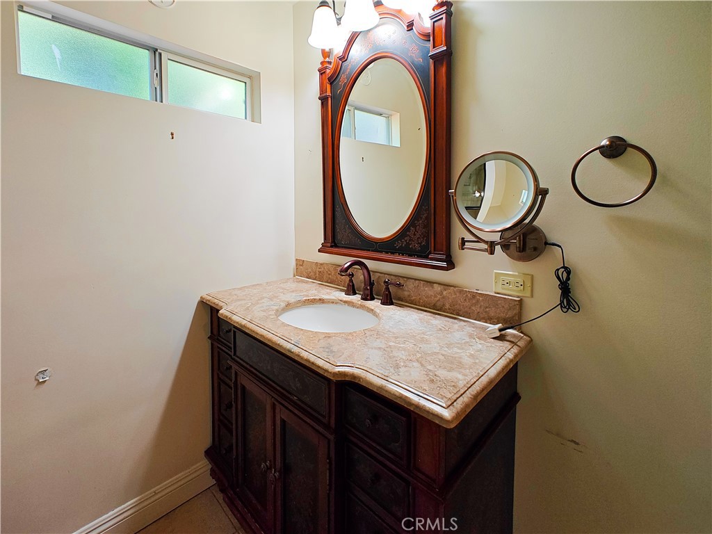 3165 Primavera Street