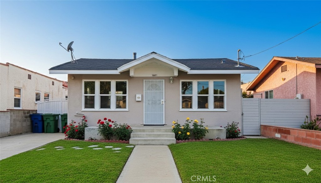 1009 S Marengo Avenue