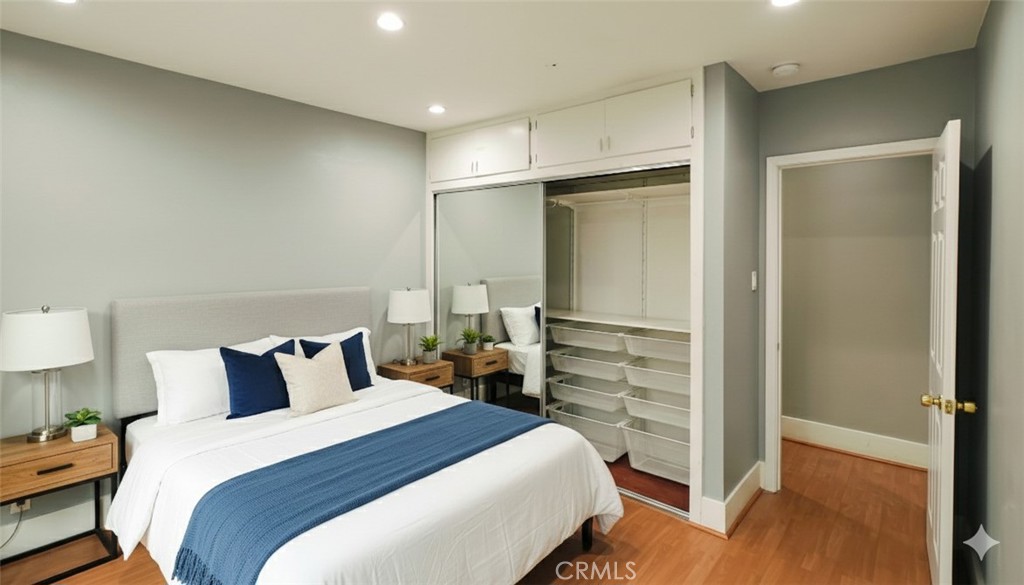 1009 S Marengo Avenue