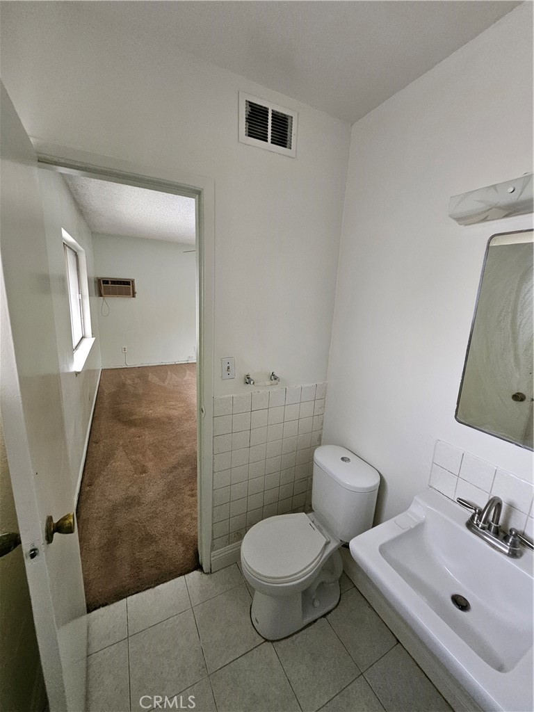 8009 Lake Knoll Drive