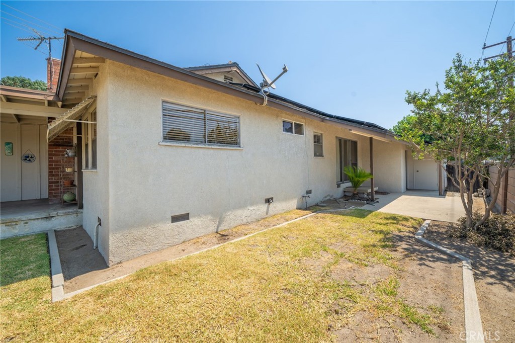 5005 N Rimhurst Avenue