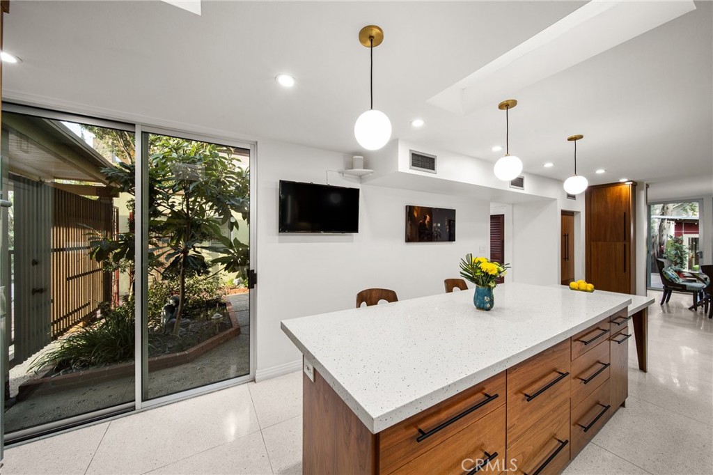 4736 Williams Avenue