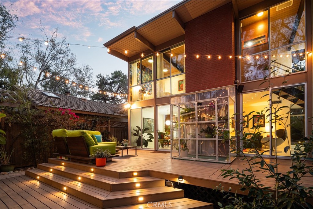 4736 Williams Avenue