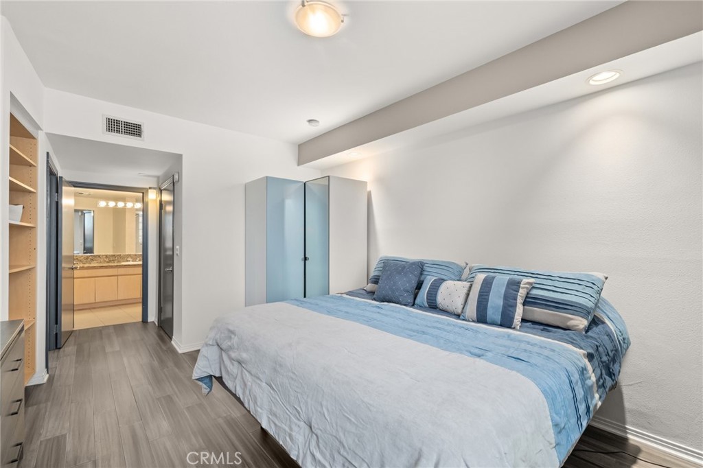 171 N Church Lane 407