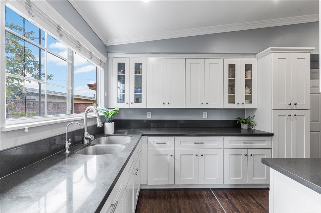 1416 Millbury Avenue