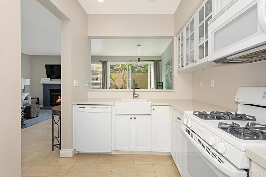 13284 Tiverton rd