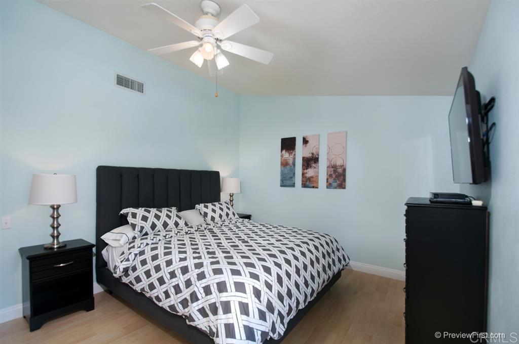 13284 Tiverton rd
