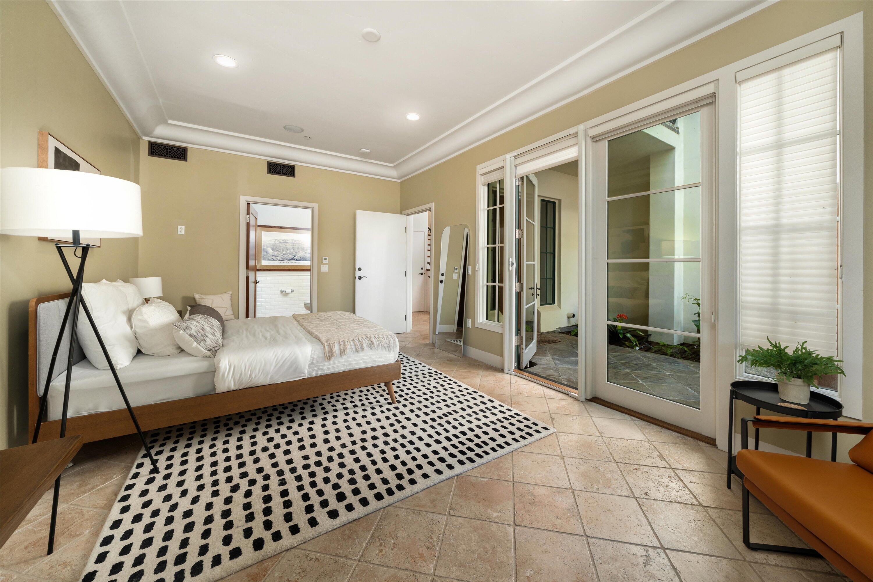 929 Laguna Street Unit B