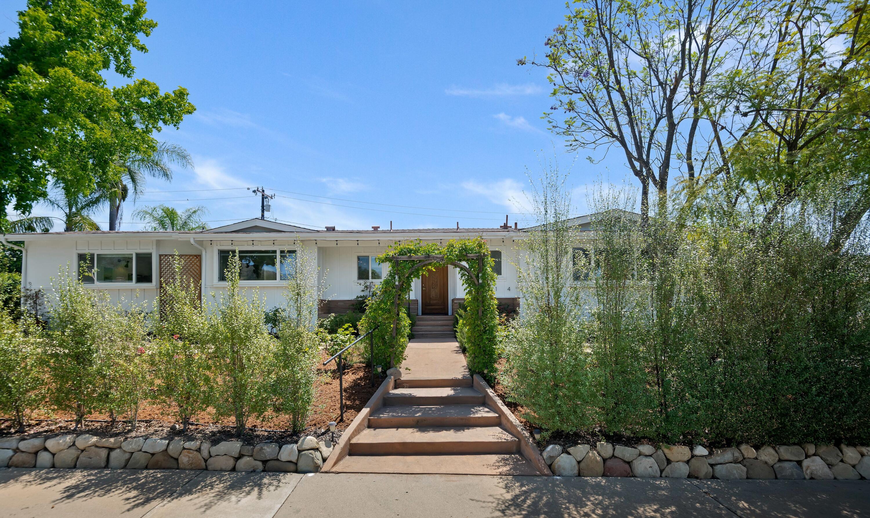 1114 Mercer Avenue