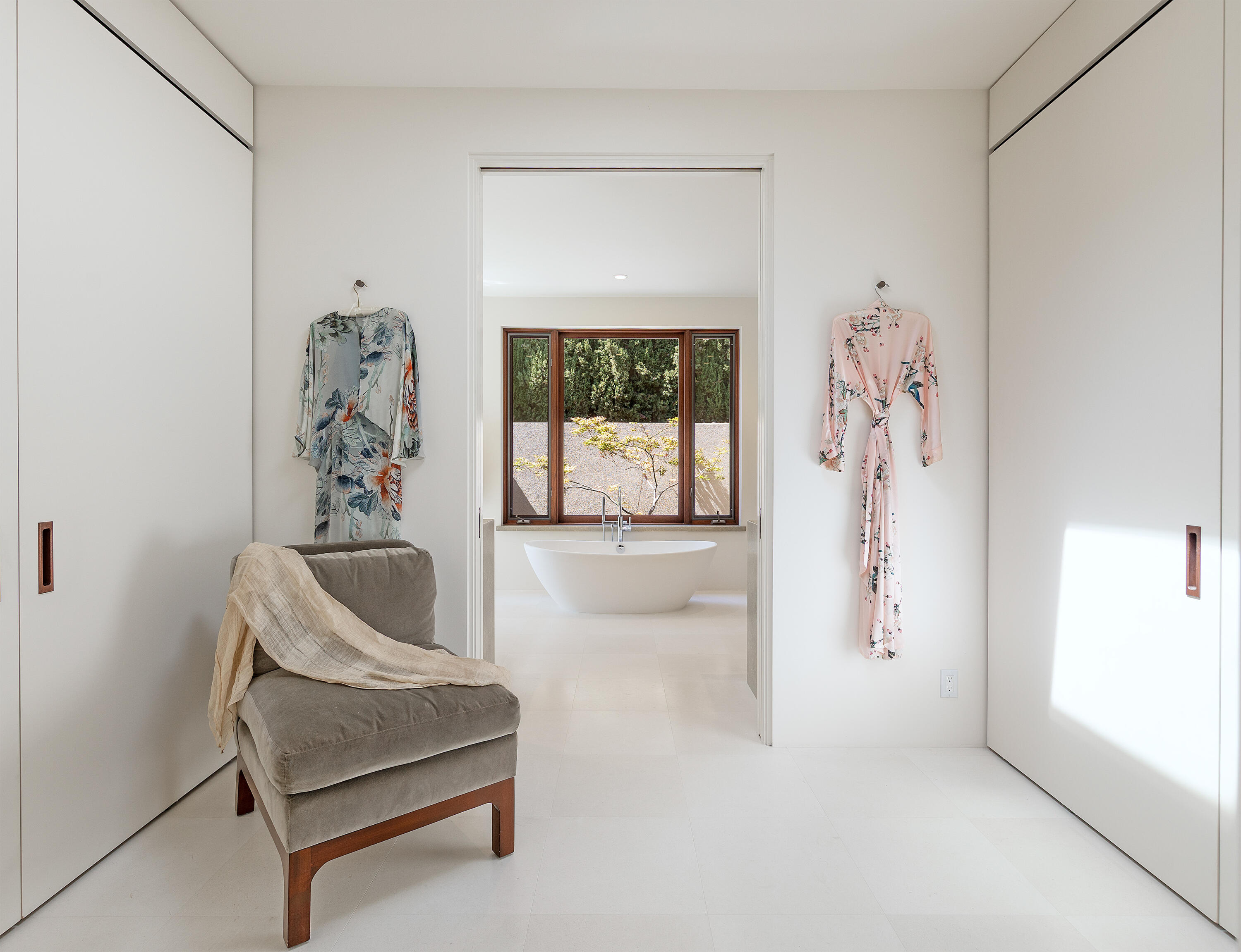 191 E Mountain Drive