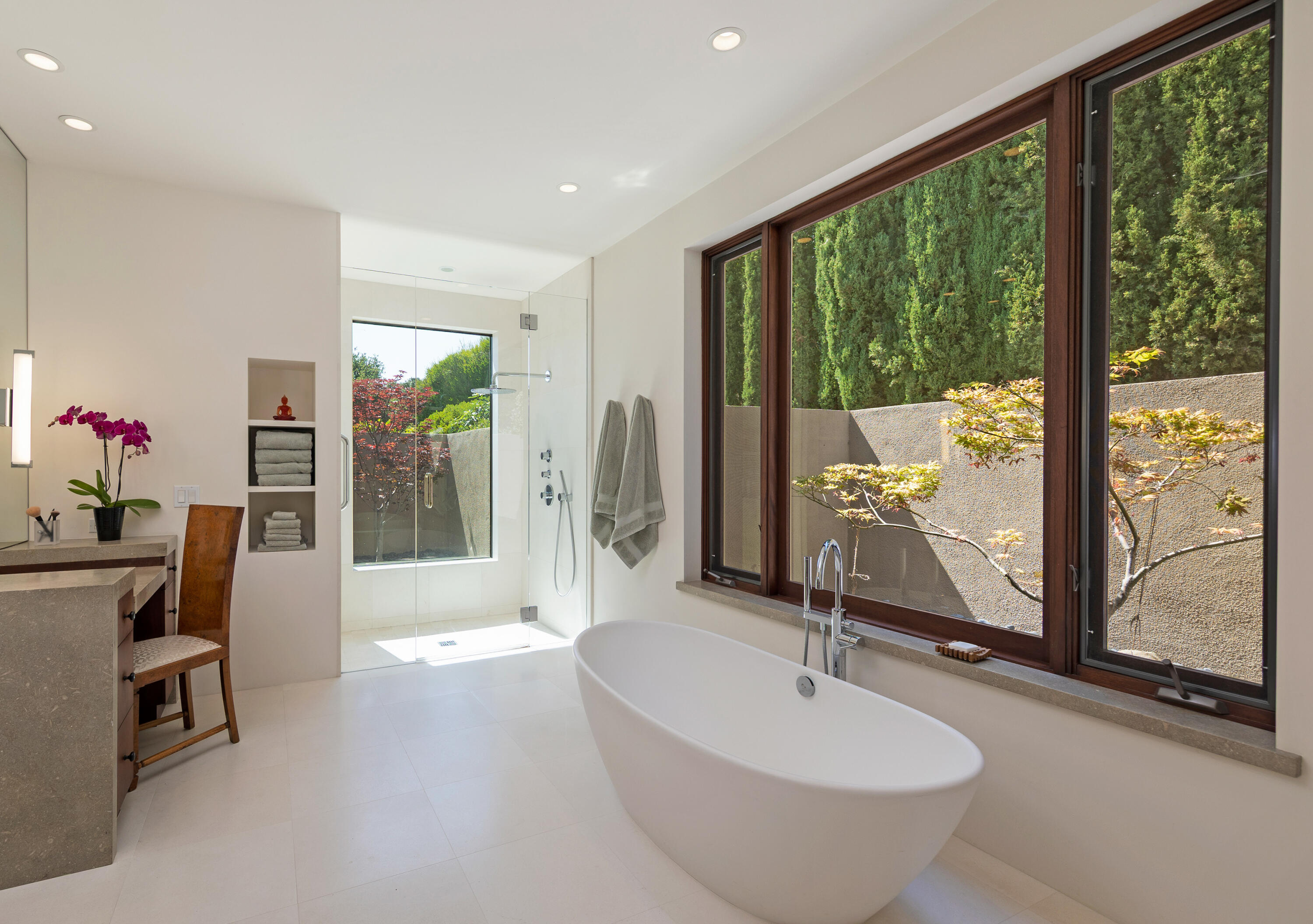 191 E Mountain Drive