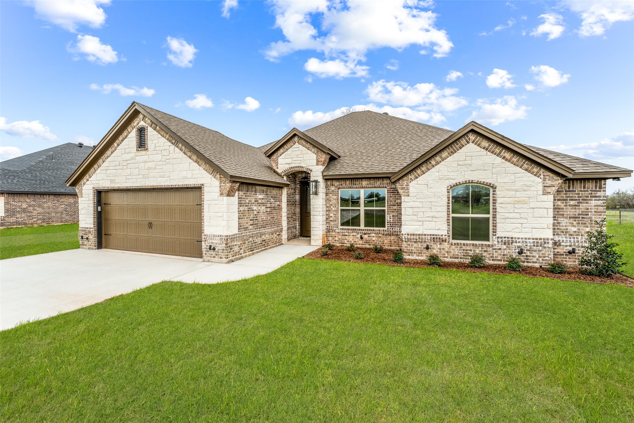 360 Walking Horse Drive