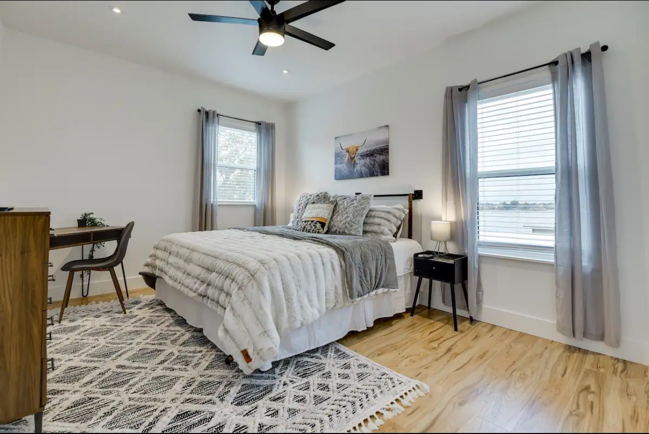 3422 Tahitian Court