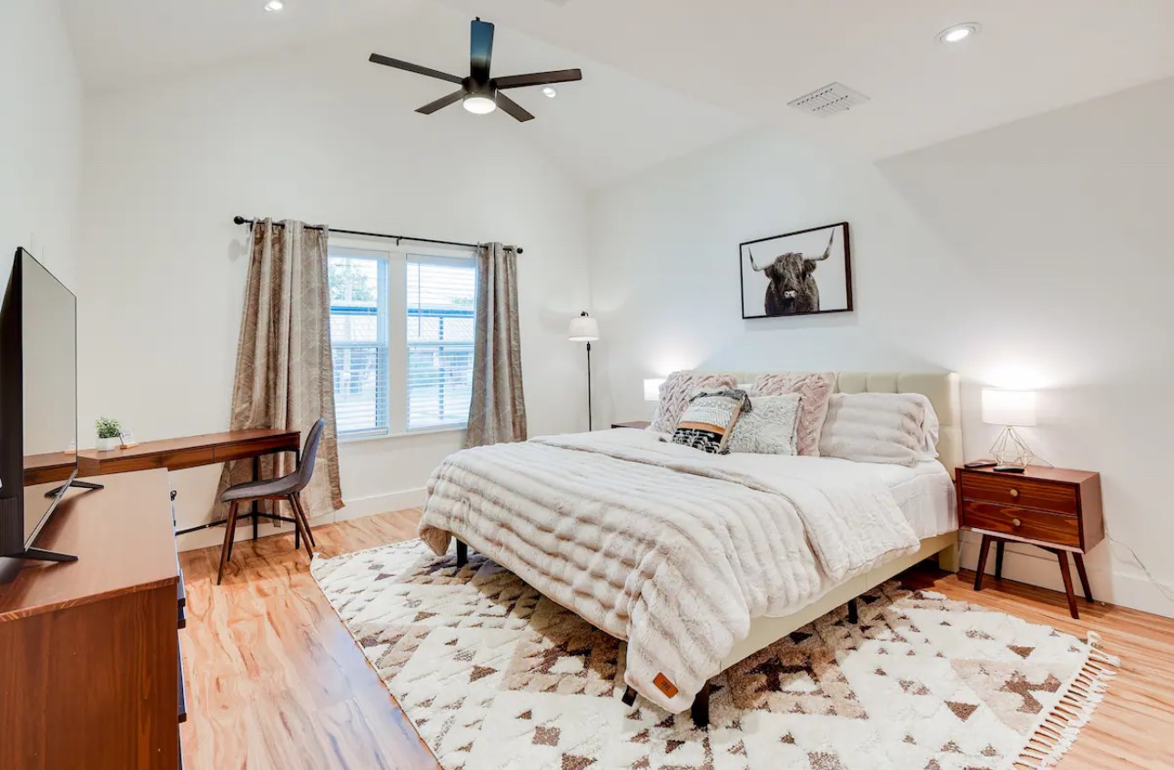 3422 Tahitian Court
