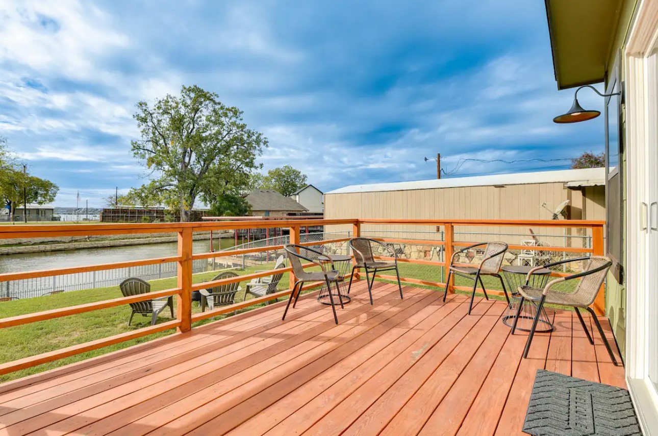3422 Tahitian Court