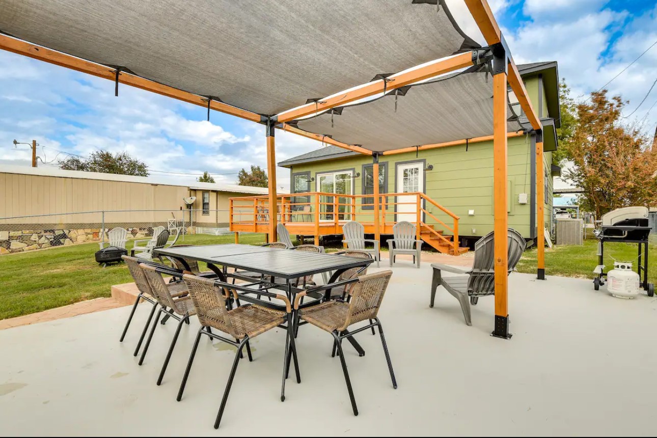 3422 Tahitian Court