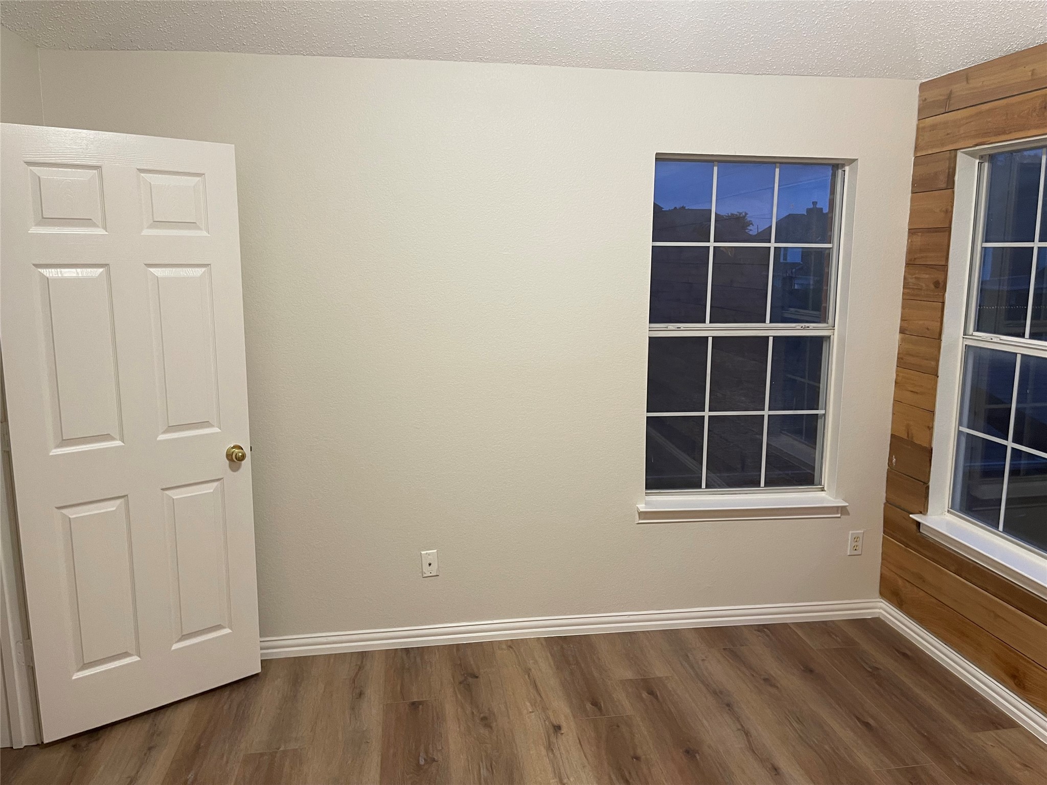 3808 Hunters Trail