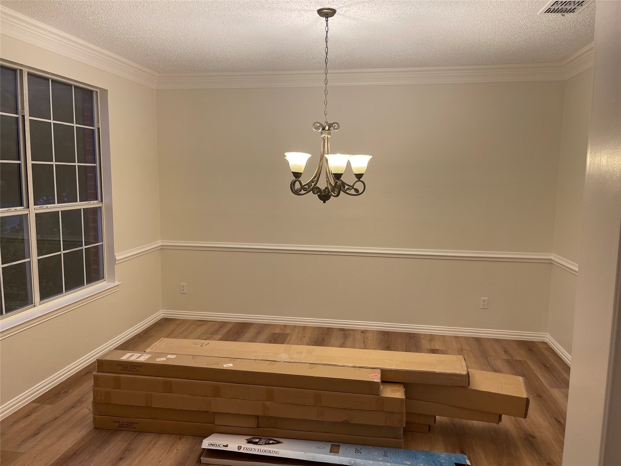 3808 Hunters Trail