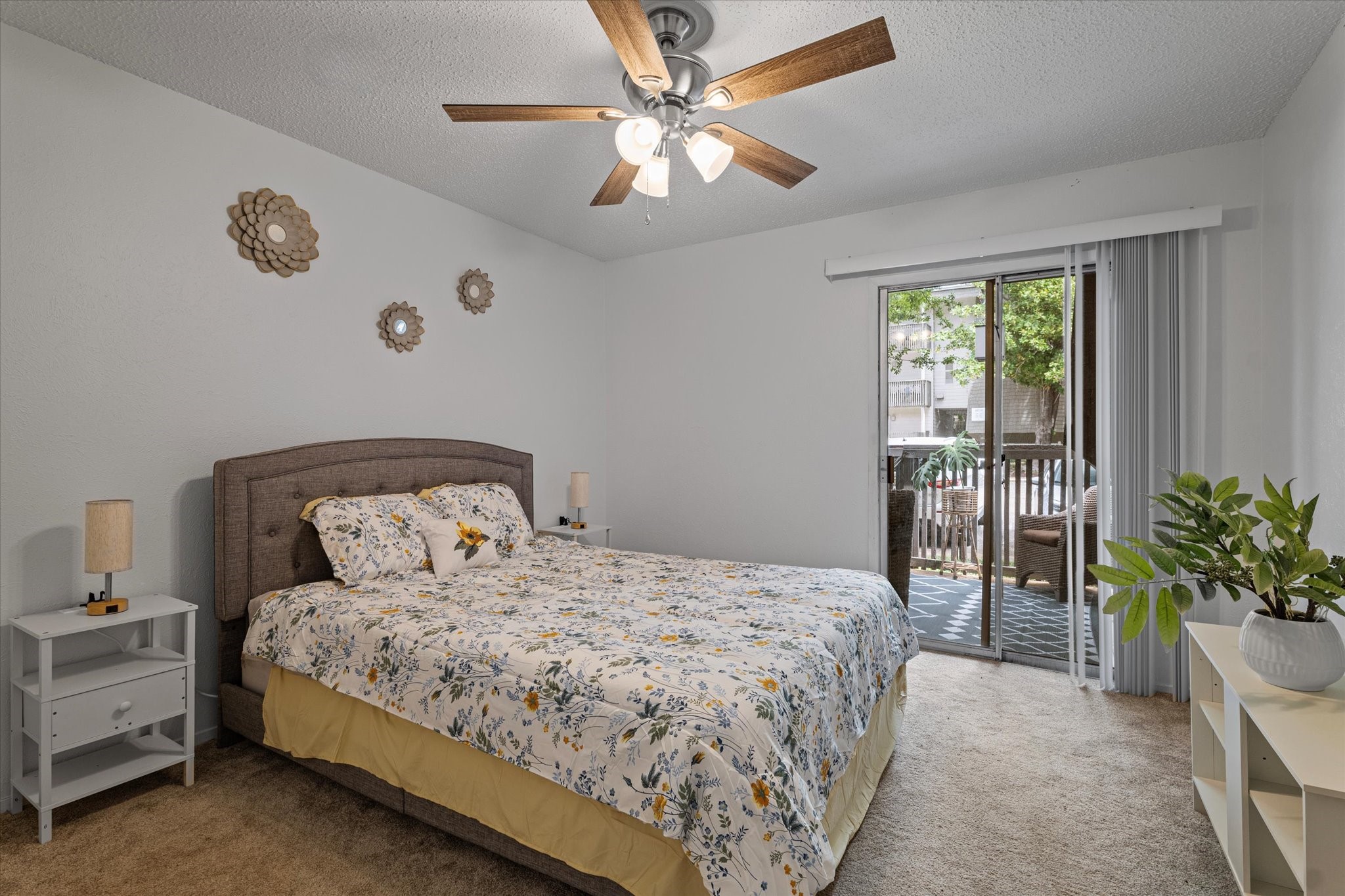 4851 Cedar Springs Road 184