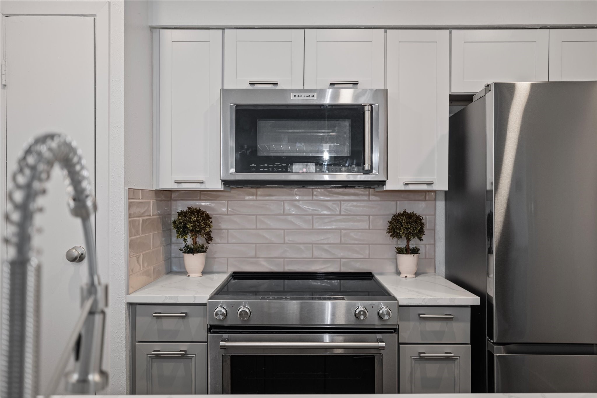 4851 Cedar Springs Road 184
