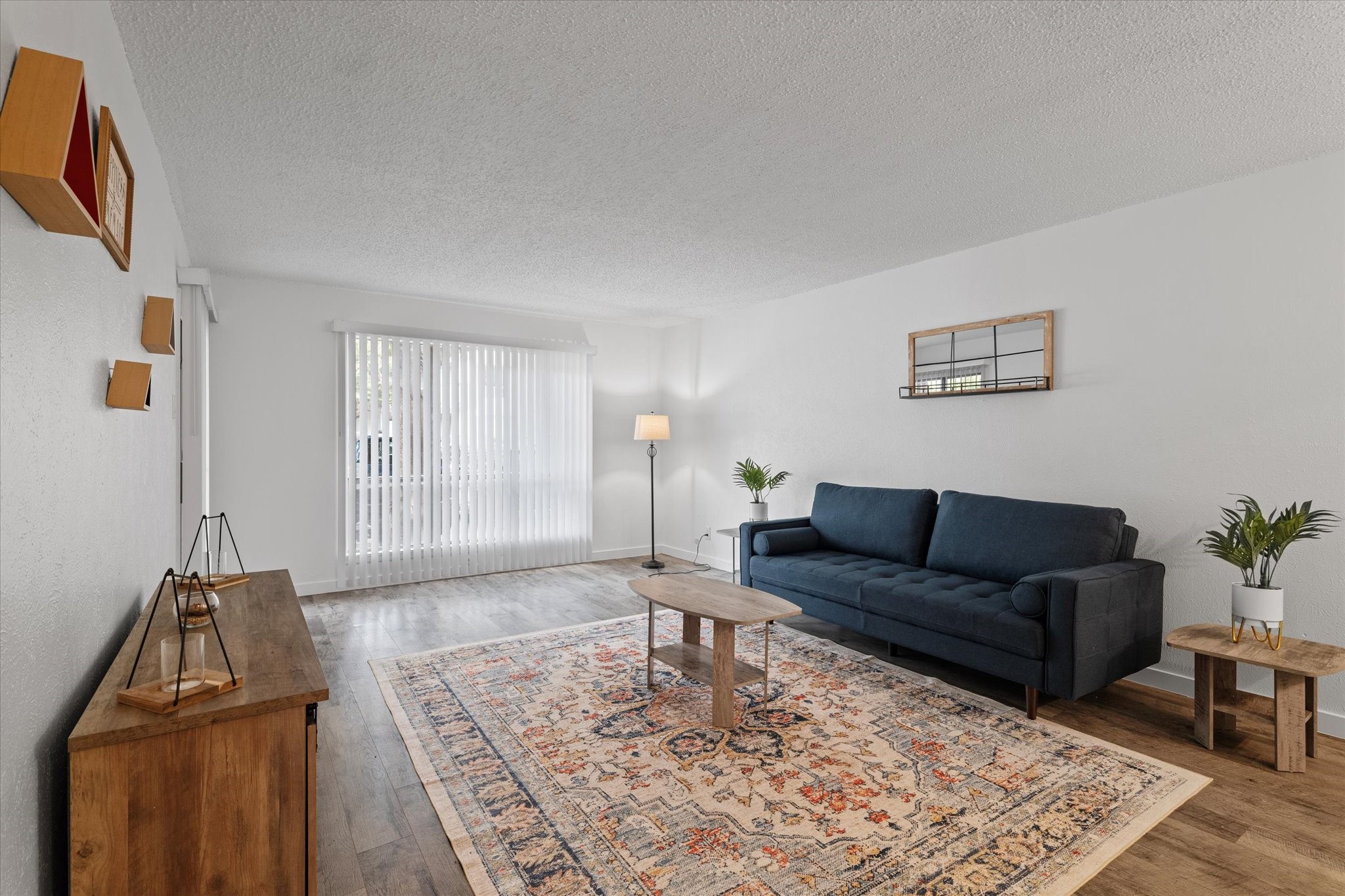 4851 Cedar Springs Road 184