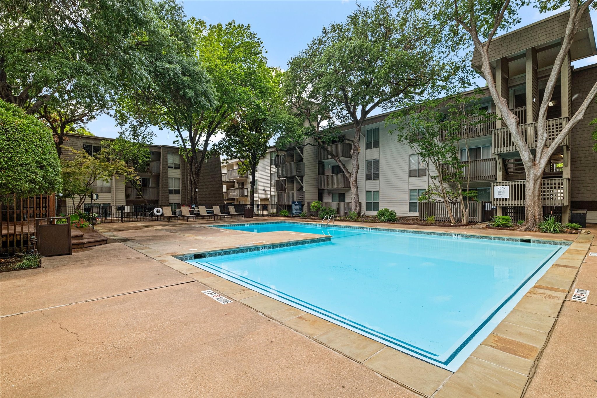 4851 Cedar Springs Road 184