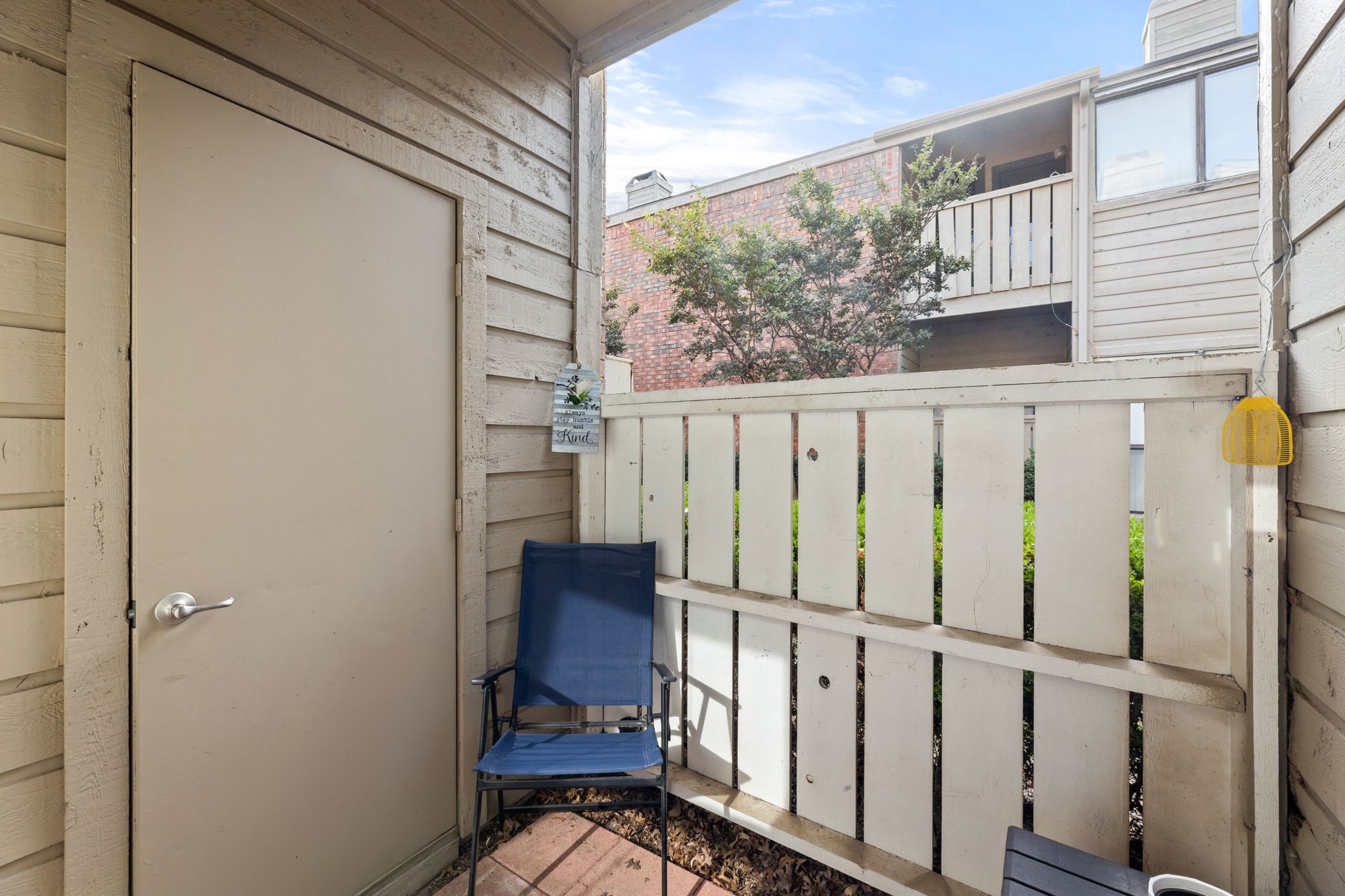 9254 Forest Lane 703