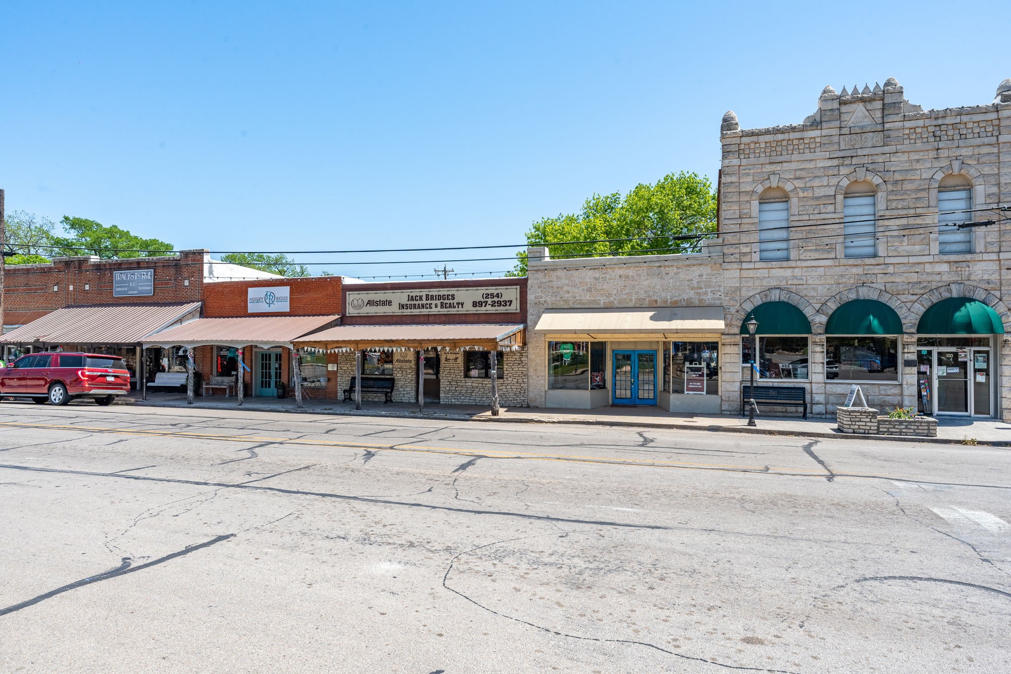 203 Vine Street