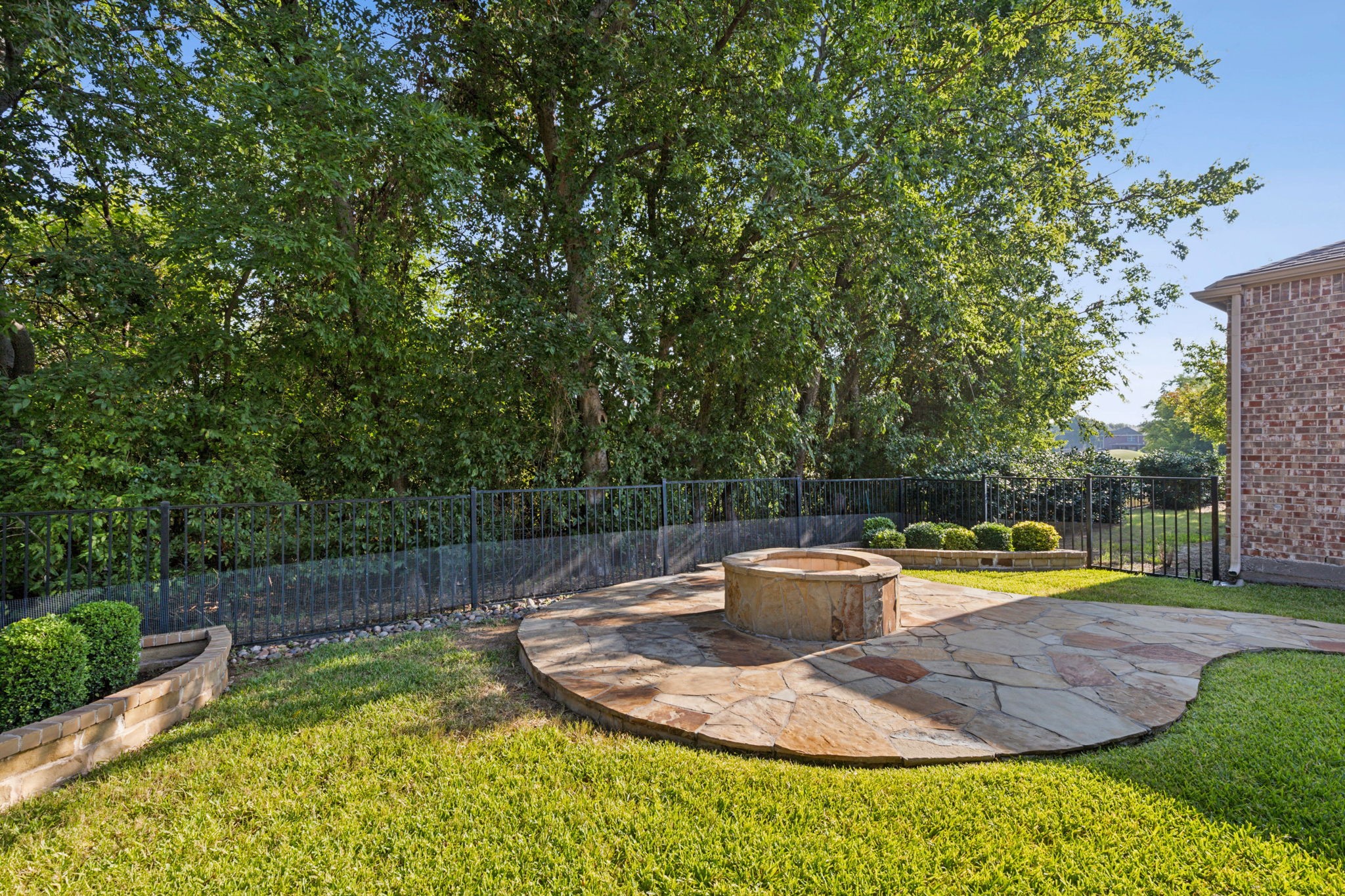9604 National Pines Drive