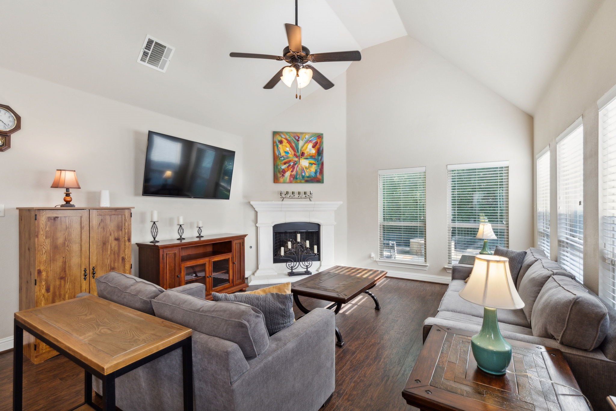 9604 National Pines Drive