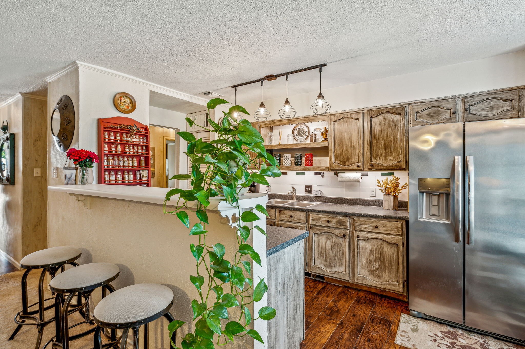 612 Rockledge Drive