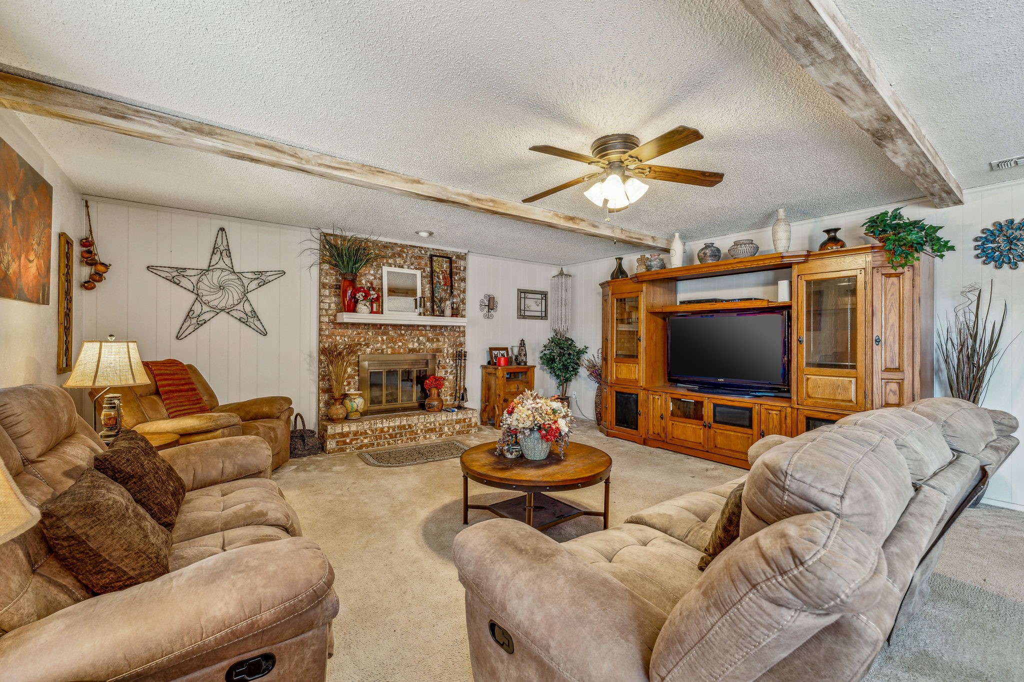 612 Rockledge Drive